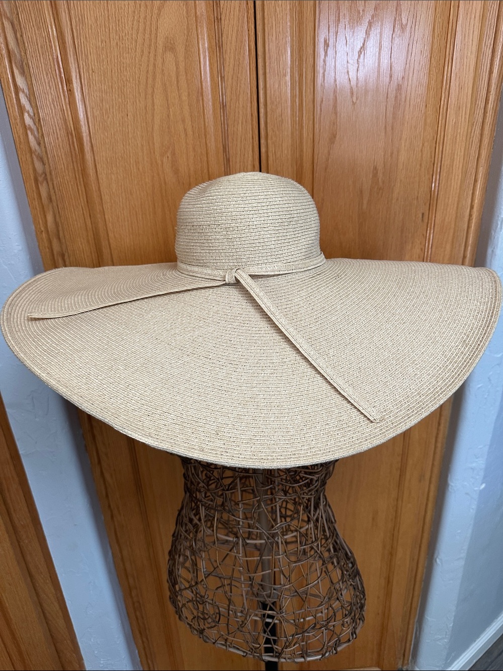 San Diego Hat Co. XL brim, ultrabraid cream colored hat, with chin strap.